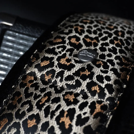 Gepolsterter Bassgurt V2 - Luxury Leopard 9.5 cm (schwarz-silber)