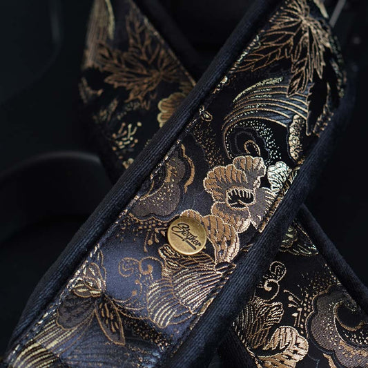 Gepolsterter Gitarrengurt schwarz - Eastern Majesty 70 mm (schwarz-messing)