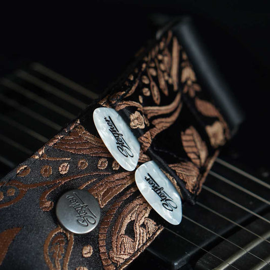 Plektrenhalter | Plektrumtasche Gitarrengurt | Im Gurt integriertes Fach für 2 Plektren