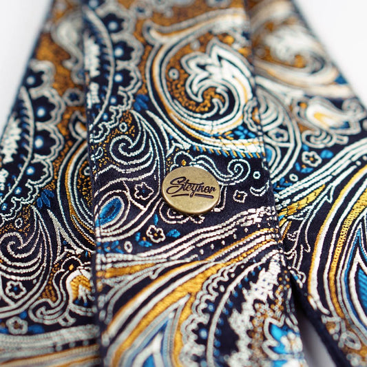 Paisley Gitarrengurt schwarz – Indian Nights 50 mm (rotbraun-messing)