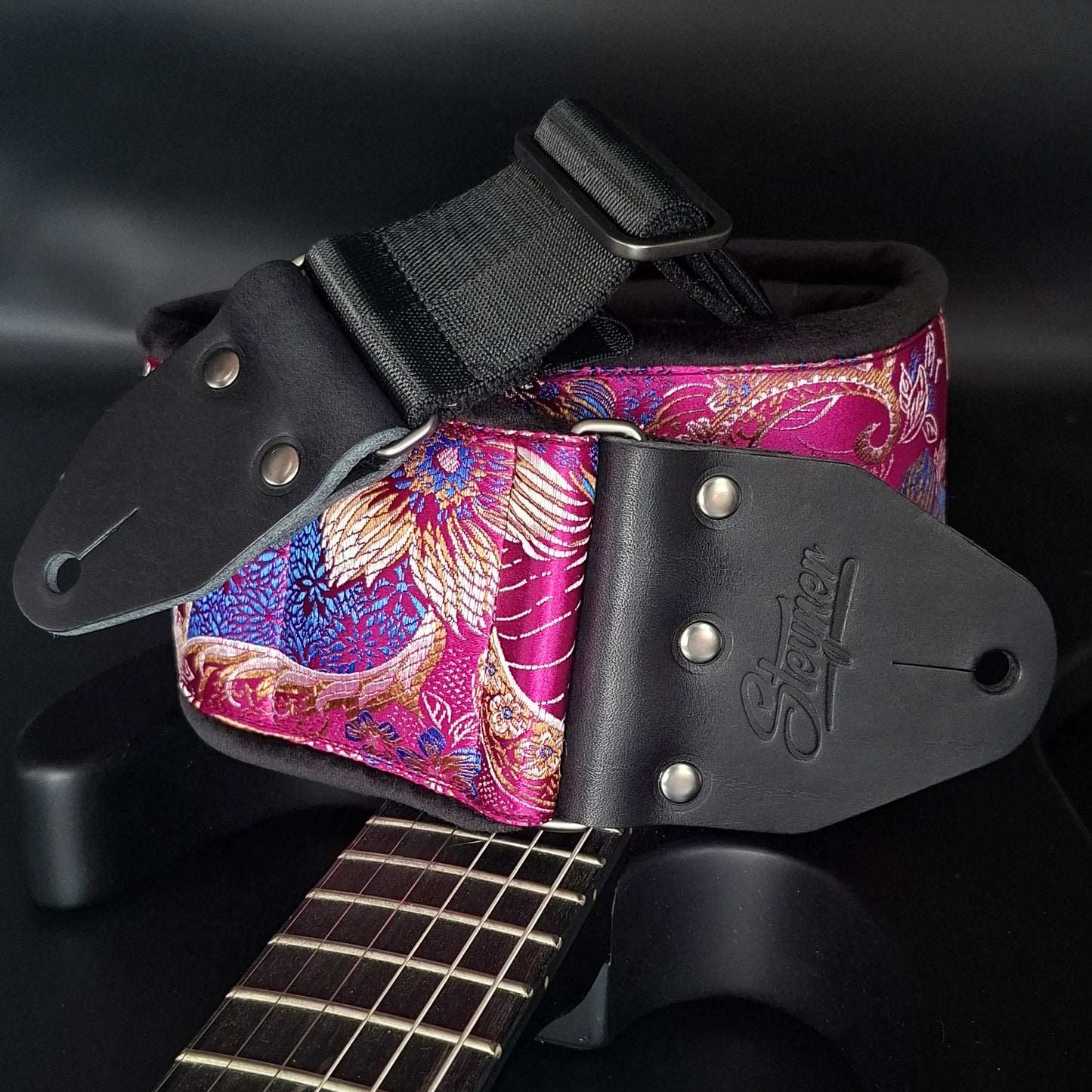 Gepolsterter Bassgurt V2 - Tropical Berry 9.5 cm (schwarz-gunmetall)