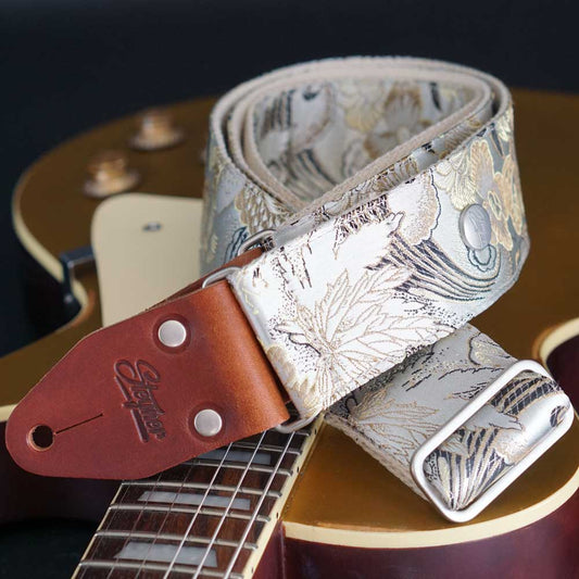 Premium Gitarrengurt weiss - Eastern Ivory 50 mm (rotbraun-messing)