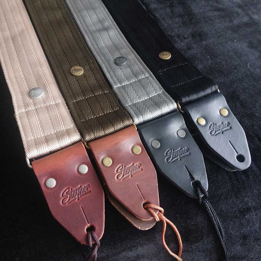 Plain guitar straps (B stock)