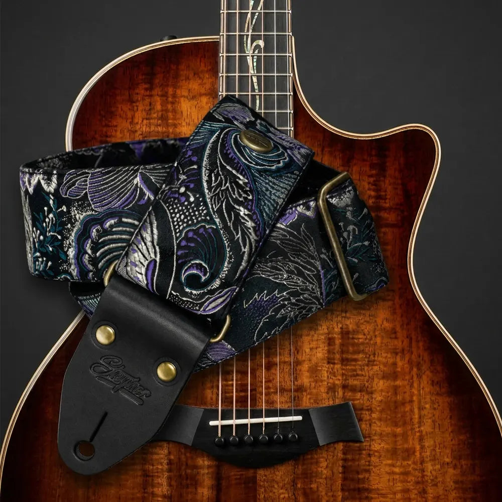 Premium Gitarrengurt schwarz - Eastern Legacy mm (schwarz-messing)