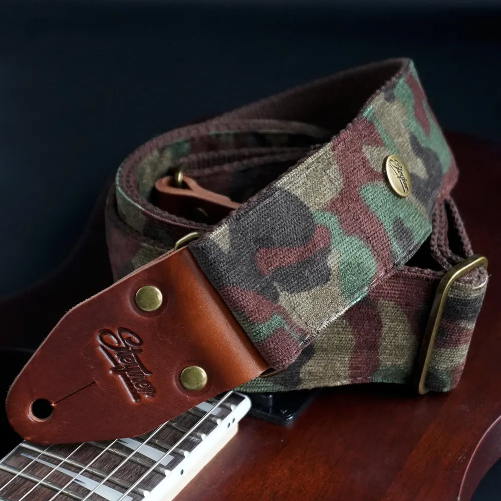 Gitarrengurt Camouflage - Cord Soldier 50 mm (rotbraun-messing)