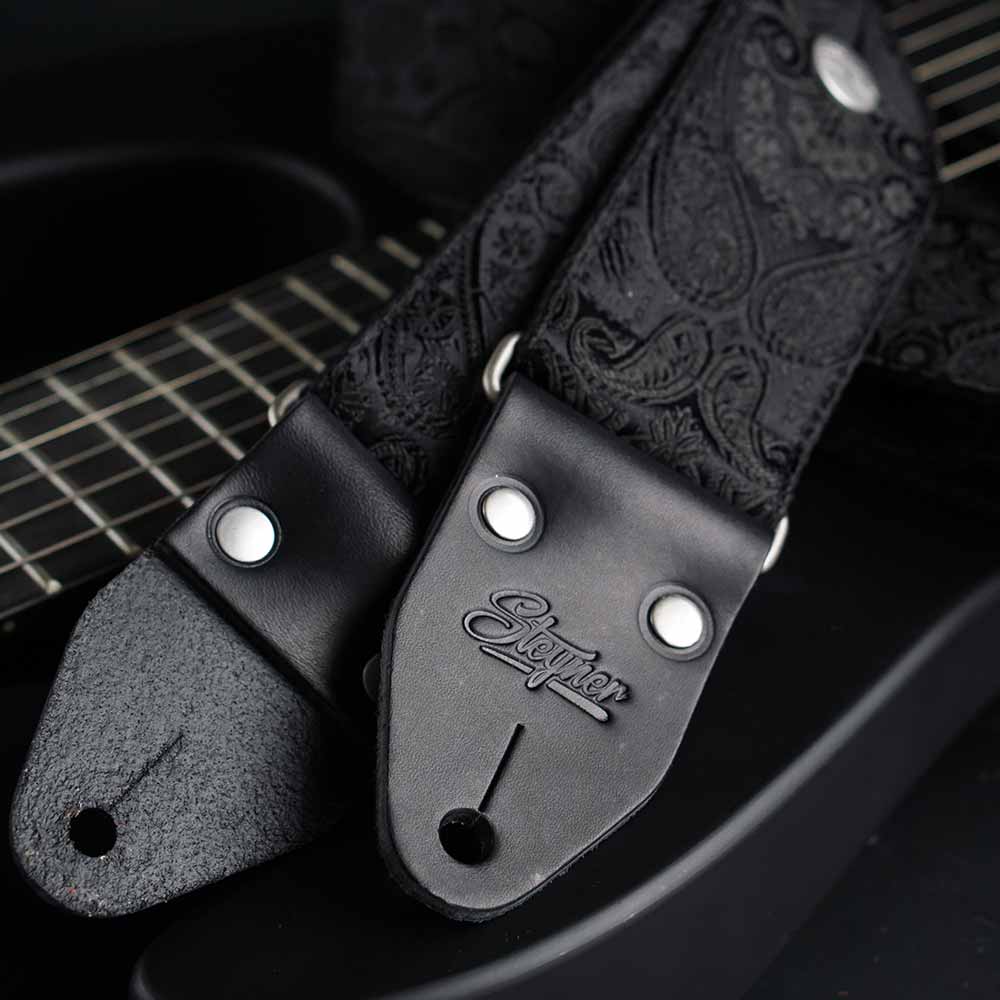 Gitarrengurt schwarz - Luxury Black Paisley (messing)