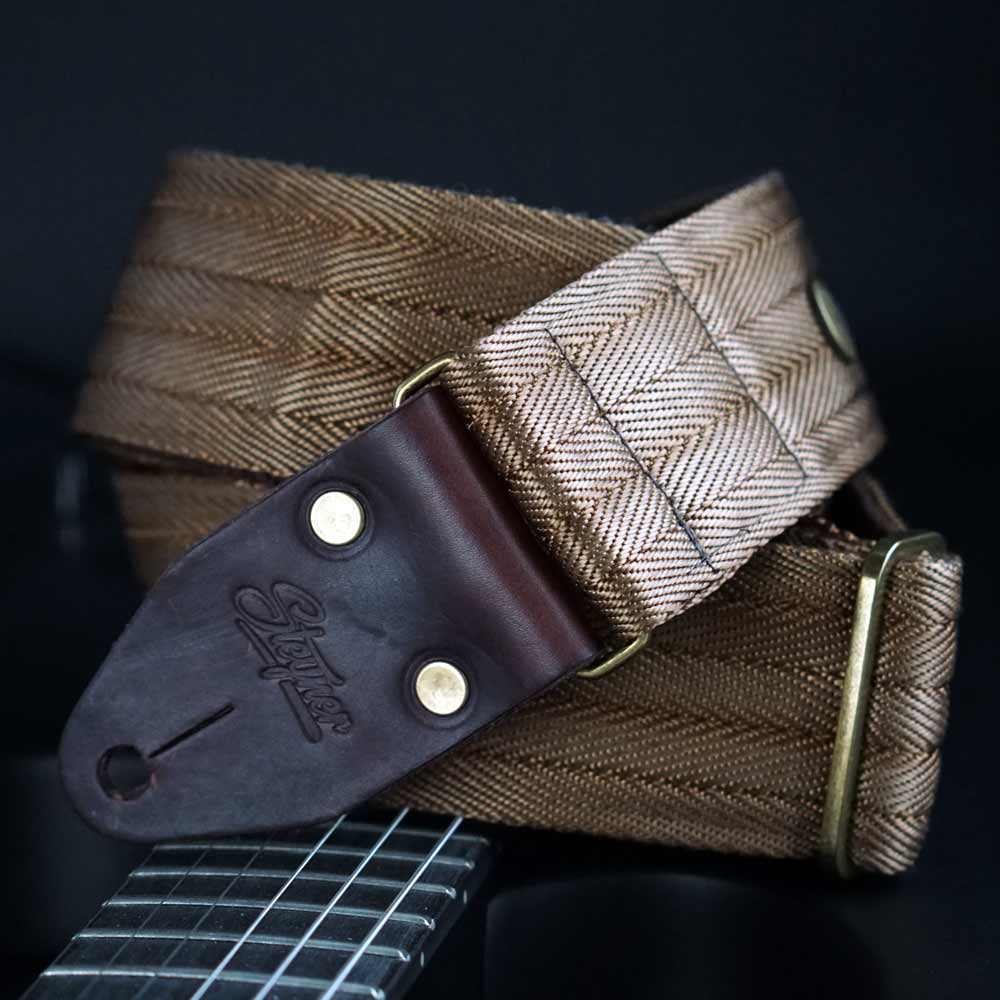 Plain guitar straps (B stock)