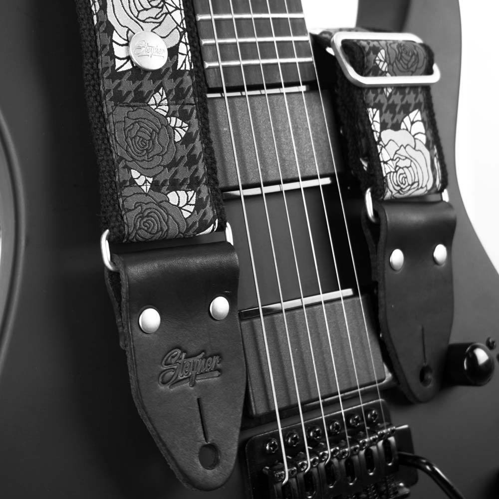 Retro Gitarrengurt schwarz - Wildrose