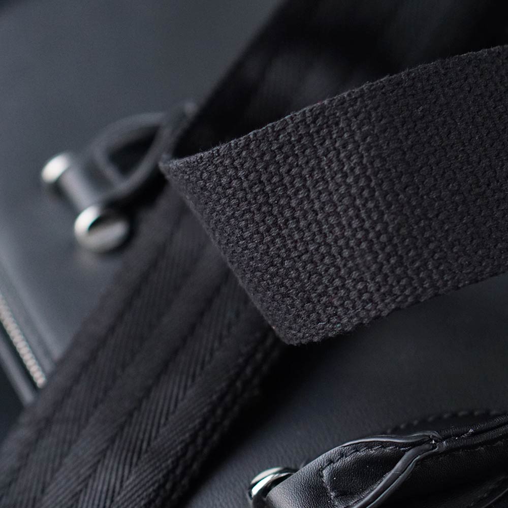 Edler Luxus Designer Taschenriemen schwarz und breit aus Nylon mit Karabinern