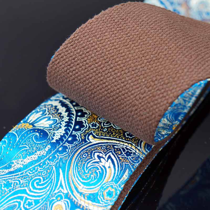 rutschfester Bassgurt in blau mit Paisley Muster und dick robustem Leder