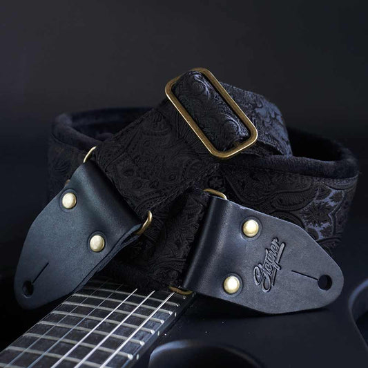 Padded guitar strap black - Luxury Black Paisley (Brass-Black)