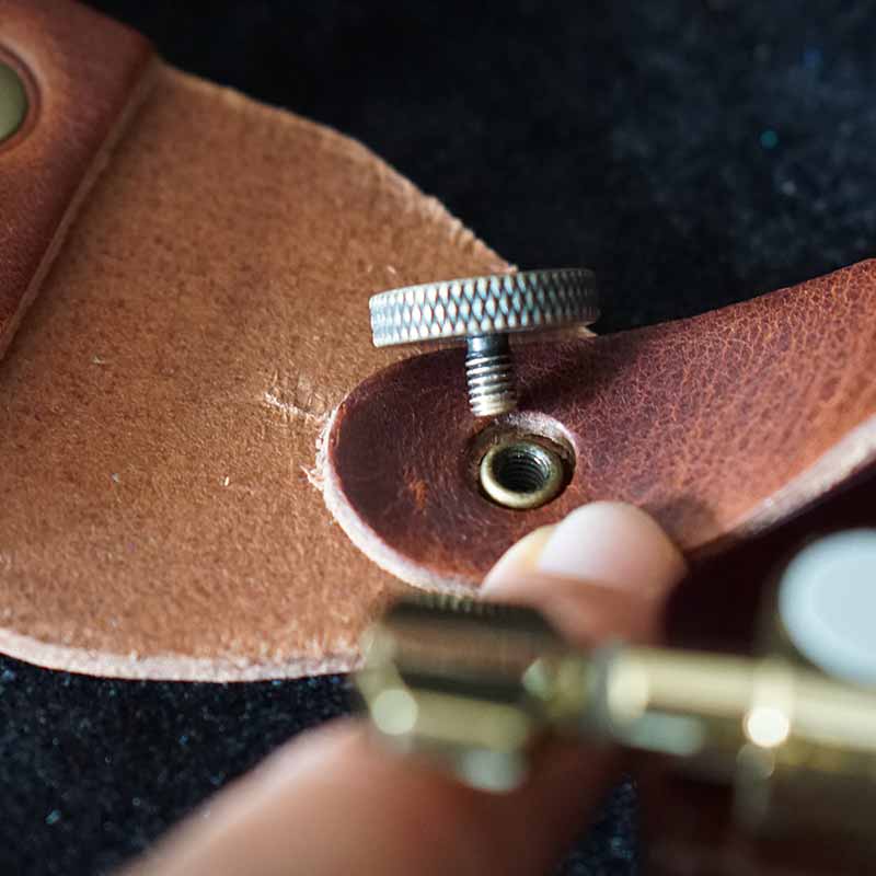 Strap connector for acoustic guitar | Strap button (darkbrown-brass)