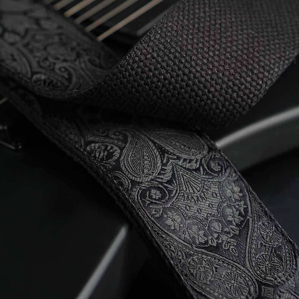 Guitar strap black - Luxury Black Paisley (silver)