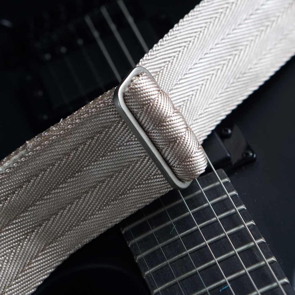 Nylon Guitar Strap Heavy Harvey (Beige-Silver)