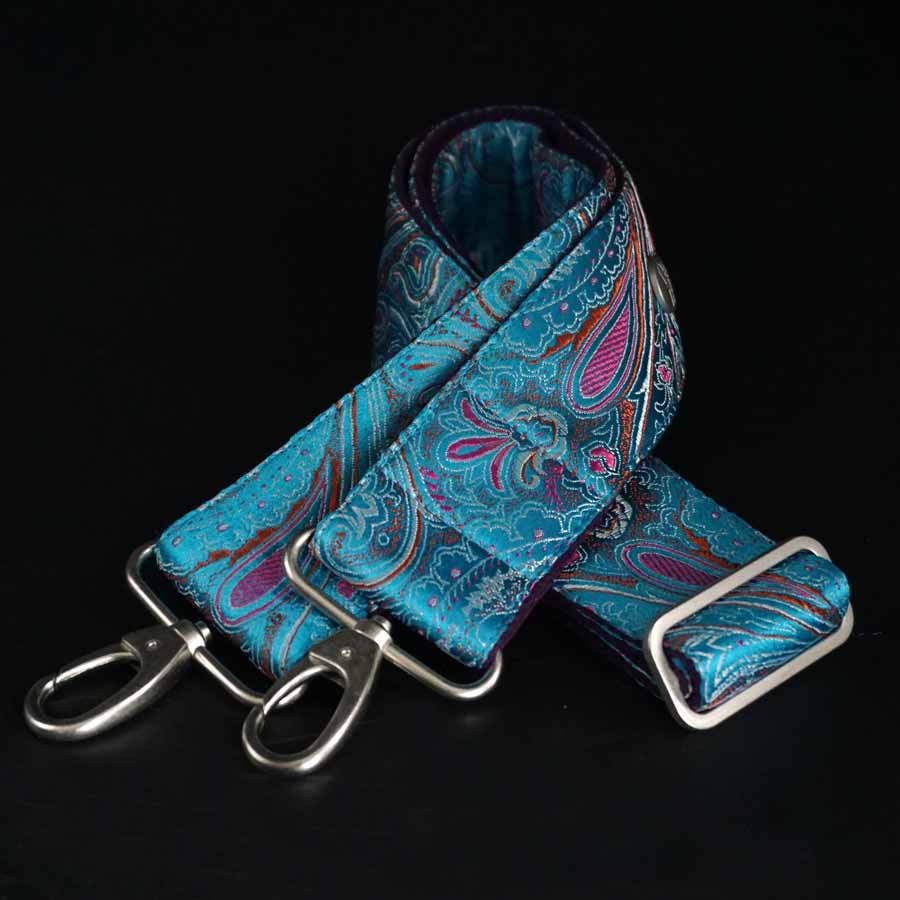 Colorful bag strap with "wild rose" carabiner